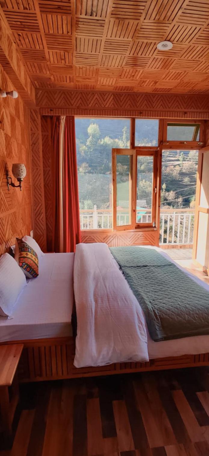 Peekaboo Homestay Jibhi